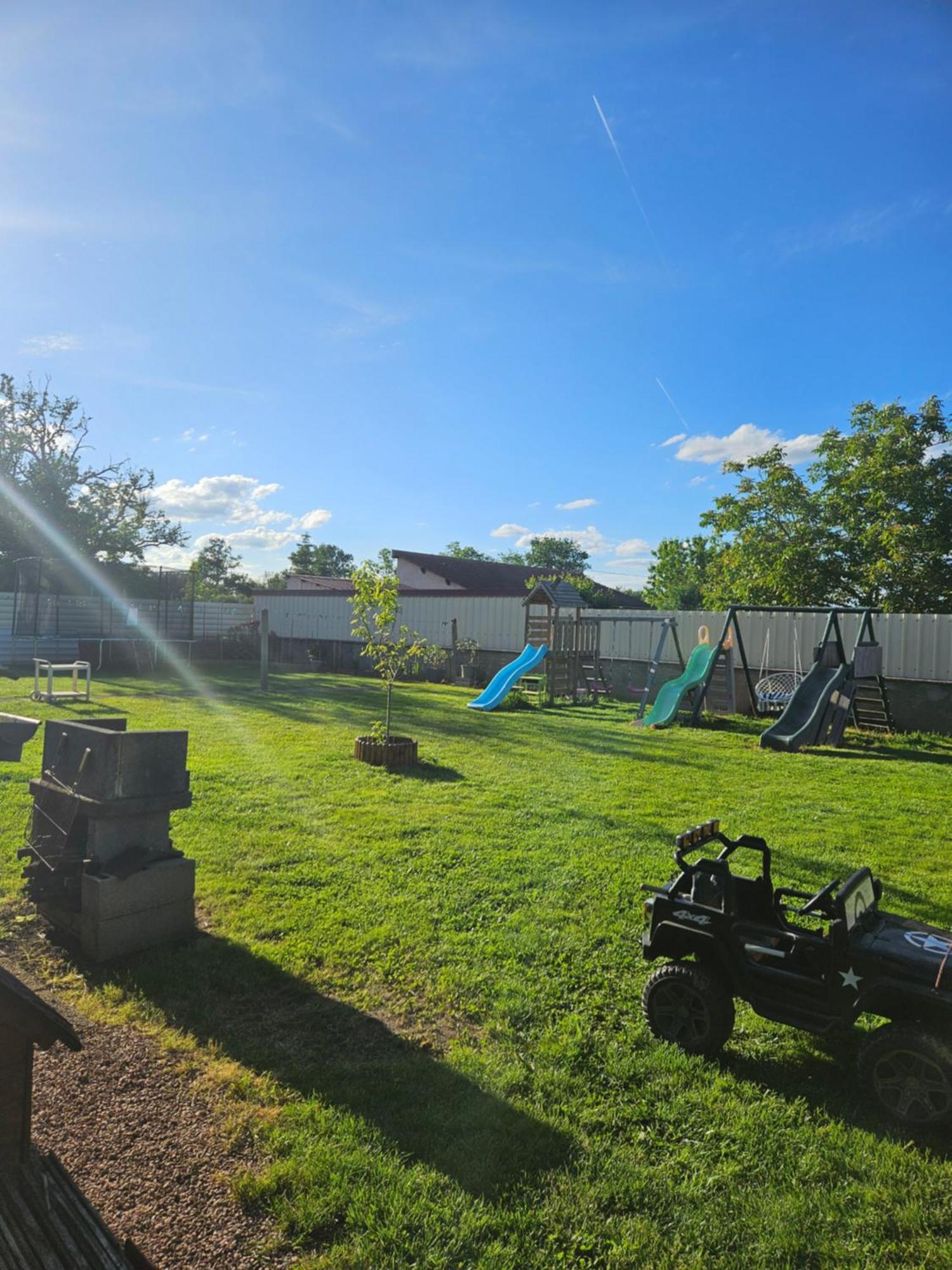 Apartament La Meute Mars-sur-Allier Zewnętrze zdjęcie